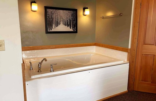 Bayfield Hôtel | Huron Suite @ The Bayfield Guest House, Bayfield