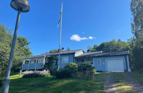 Fagelfors Maison | Hus Ådalsvägen - Cozy vacation home with sauna in Småland