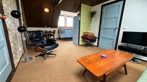 Huns Appartement | Hûs fan eartiids