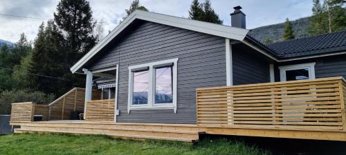 Skjaak Maison | Hus i flott natur.