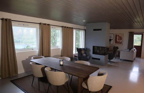 Loppa Maison | Hus i Sør-Tverrfjord