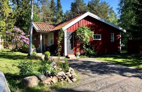 Sodersvik Maison | Hus med gästhus på Gräddö