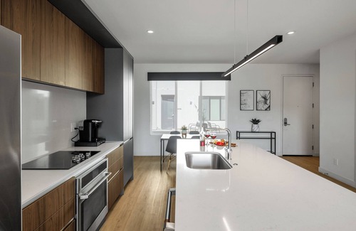 Casa Granada Townhouses Maison | Hush House - Hot Tub - Heart of Old Town