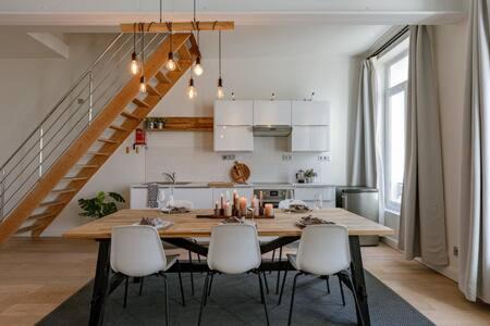 Patershol Appartement | Huswell - Apartment with large terrace in the city of Ghent