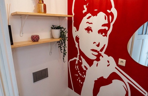 Strop Maison | Huswell - Chic Studio with Garden in Central Ghent