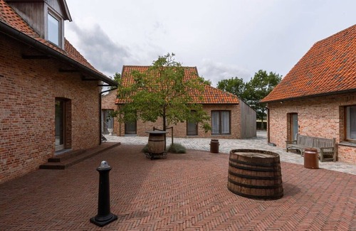 Bellegem Maison | Huswell - Lovely André Farm in the greenery of Kortrijk