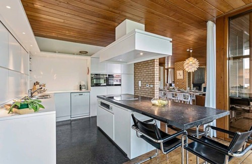 Stene Maison | Modernist design house with garden near the beach