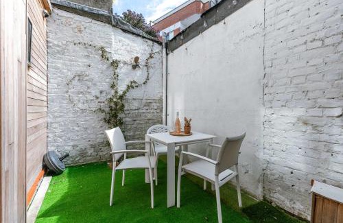 Vogelzang Appartement | Huswell - Spacious apartment with terrace, Pets are welcome