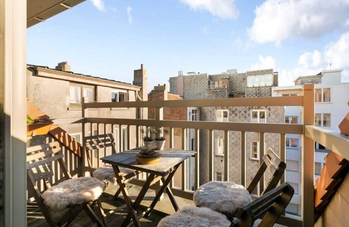 Westende Appartement | Huswell - Sunny duplex apartment near the beach