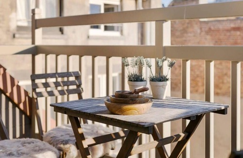 Westende Appartement | Huswell - Sunny duplex apartment near the beach