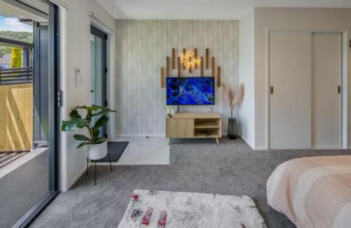Lower Hutt Maison | Hutt Haven Studio