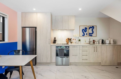 Lower Hutt Maison | Hutt Hideaway on Milne