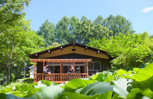 Komoro Maison | Hutte Lied