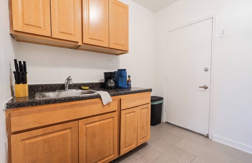 Hyde Park Appartement | Hyde Park Chic 1BR Prime Location Near University of Chicago