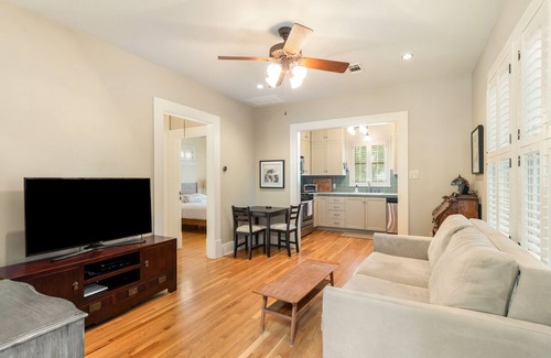 Hyde Park Appartement | Quartier historique de Hyde Park - Près de tout ce que Austin a à offrir!