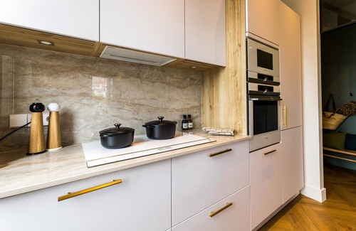 Behobie Appartement | HYGGE KEYWEEK Apt 2 chambres avec parking Plein centre Biarritz
