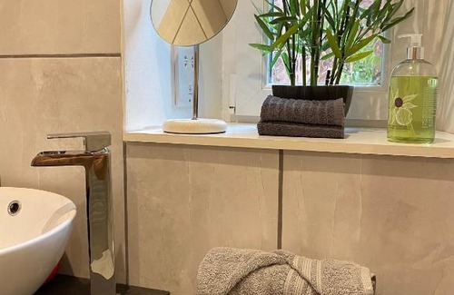 North West Appartement | Hyndland Garden Flat 2 Double Bedroom West End