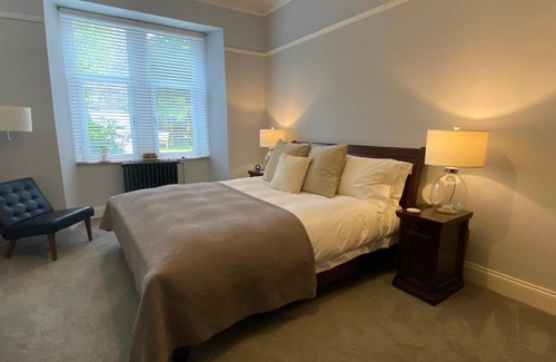 North West Appartement | Hyndland Garden Flat 2 Double Bedroom West End
