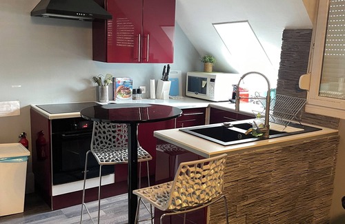Epernay Appartement | **** hyper-centre Epernay Penthouse (43sm) 1bd Appartement avec ascenseur, laveuse