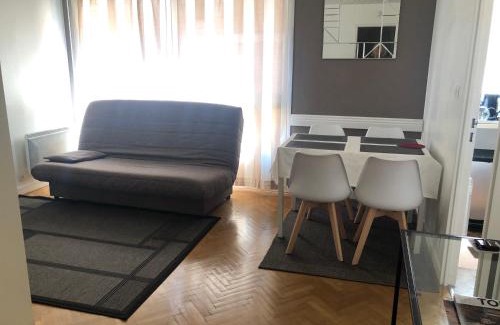 Saint-Georges Appartement | Hyper-Centre historique avec possibilité de réservation parking