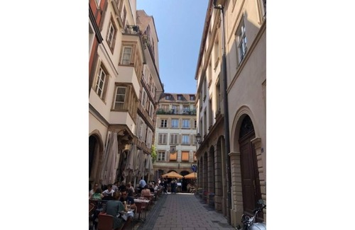 Petite-France Appartement | HYPER CENTRE HISTORIQUE CATHÉDRALE STRASBOURG