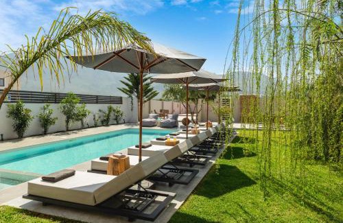 Paralia Kourna Appartement | Hypnosis Beachside Villa with Private Heated Pool