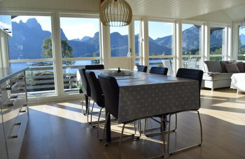 Vagan Maison | Hytte i Raftsundet