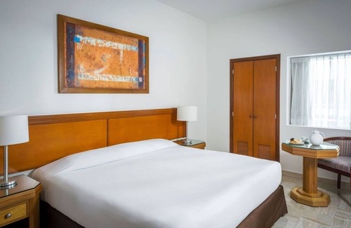 Las Jarretaderas Appartement | I bedroom suite sleeps 2. living room sleeps 4 . kitchenette and bathroom