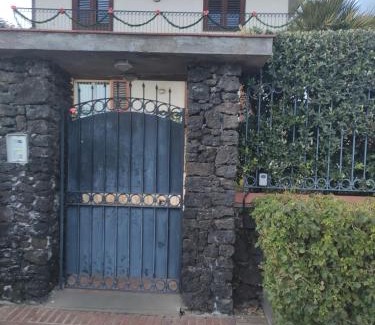 Mascalucia Maison | I capricci dell'etna 4 di Puglisi