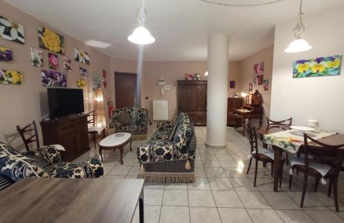 Pietramelara Appartement | I Fiori di AminA