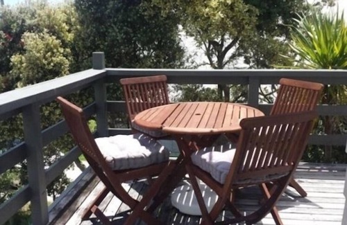 Whangamata Maison | I love Whangamata Getaway