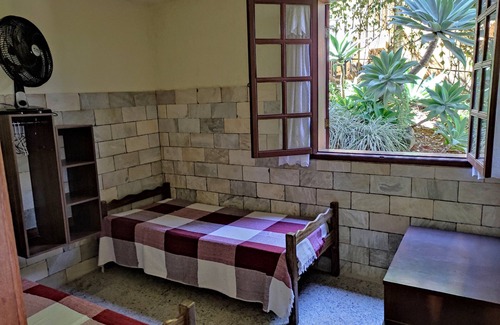 Confins Maison | MAGNIFIQUE SITE EN CONDOMINIUM FERMÉ, ASPHALTE À LA PORTE, PORTER 24h, PISCINE