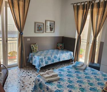 Sant'Agata di Militello Maison | I MORI IN CAMPIDOGLIO AFFITTA CAMERE