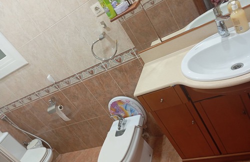 Granollers Copropriété | I rent a room with kitchen and bathroom close to Barcelona 25 km