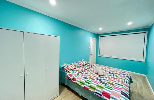 Baulkham Hills Maison | I Room