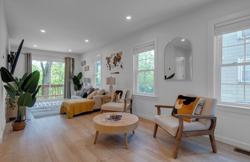 Salem Appartement | i Tranquil 3-Bedroom Getaway in Historic Salem, MA