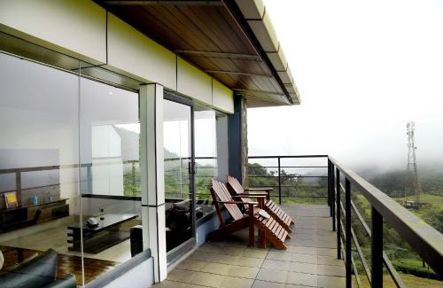 Valparai Station Balnéaire | Ibex Resorts, Valparai Tale Rock