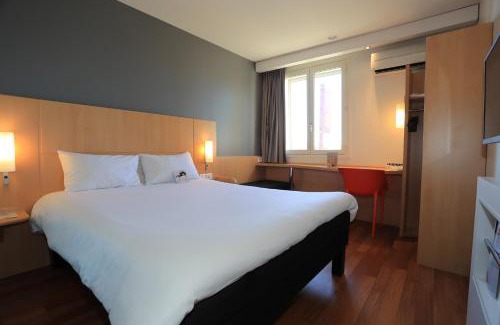 Aurillac Hôtel | ibis Aurillac
