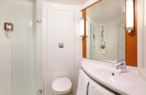 Beauvais Hôtel | ibis Beauvais Aeroport