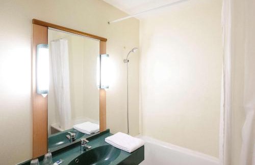 Saint-Christol-Les-Ales Hôtel | Ibis Budget Saint Christol Les Alès