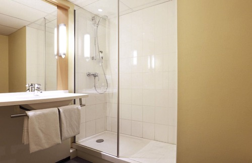 Villers-Semeuse Hôtel | ibis Charleville-Mezières