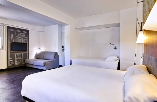 Mouilleron-le-Captif Hôtel | ibis La Roche sur Yon