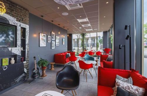 Vaulx-en-Velin Hôtel | ibis Lyon Carre De Soie