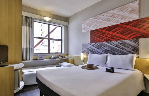 Zona 01 Hôtel | ibis Maringa