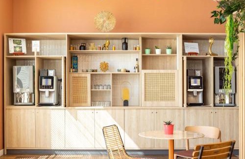 La Joliette Hôtel | ibis Marseille Centre Euromed