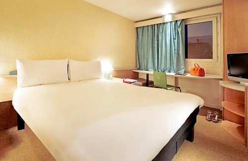 Les Iles Hôtel | ibis Metz Centre Cathedrale