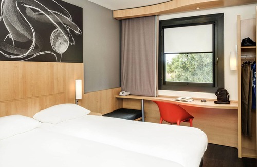 Montceau-les-Mines Hôtel | Ibis Montceau Les Mines
