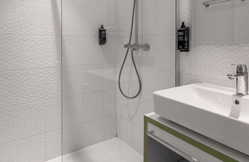 Beauce Hôtel | ibis Styles Fougères