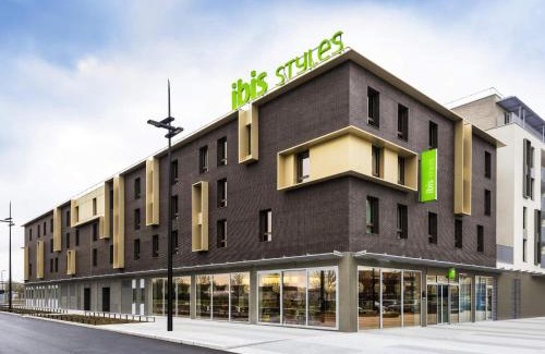 Guyancourt Hôtel | ibis Styles Guyancourt Versailles