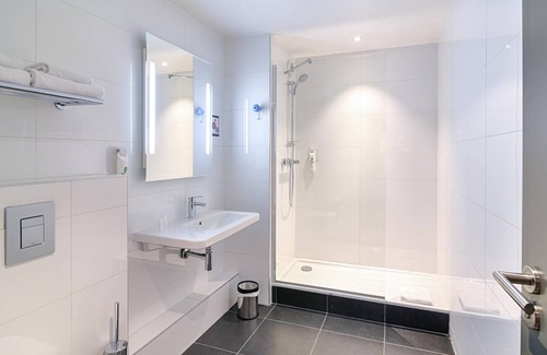 Perrache Hôtel | ibis Styles Lyon Confluence